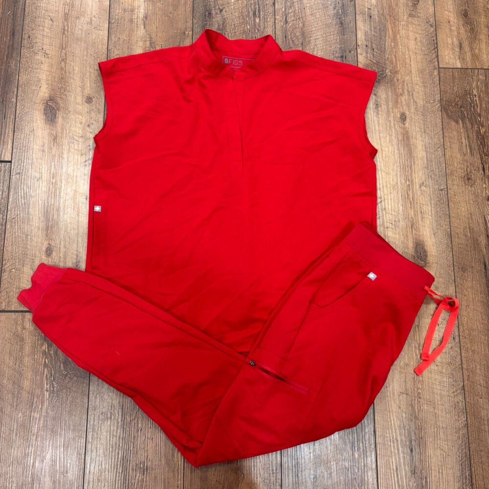 Figs Scrub Set Zamora Pants Rafaela Top Small T Winning Red WXXSW1003 W18SW2005T